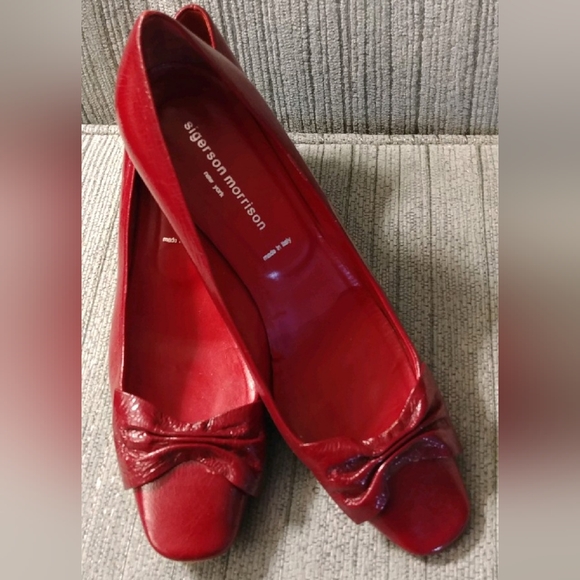 Sigerson Morrison red leather pumps - Picture 3 of 12